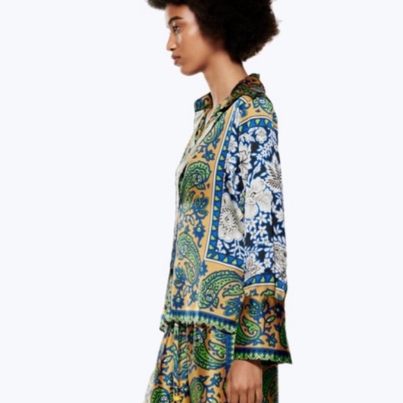 Zara Flowy Printed Shirt Small - Picture 2 of 8